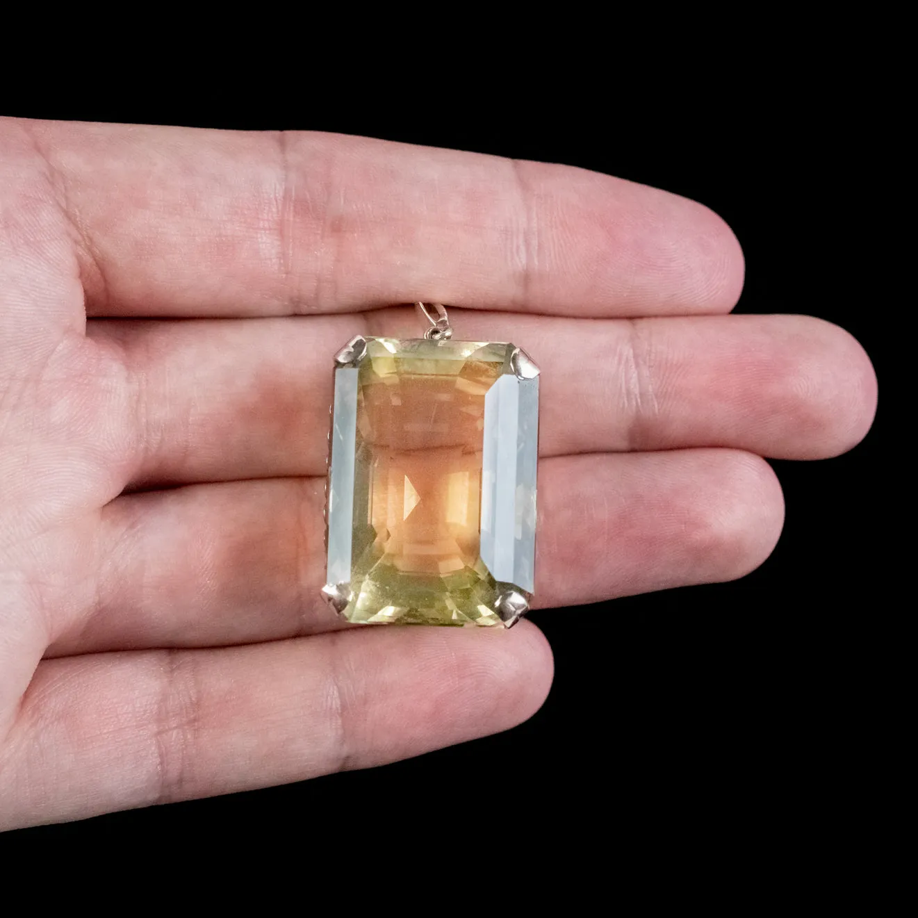 Art Deco Citrine Pendant 18ct Gold 35ct Citrine Circa 1920