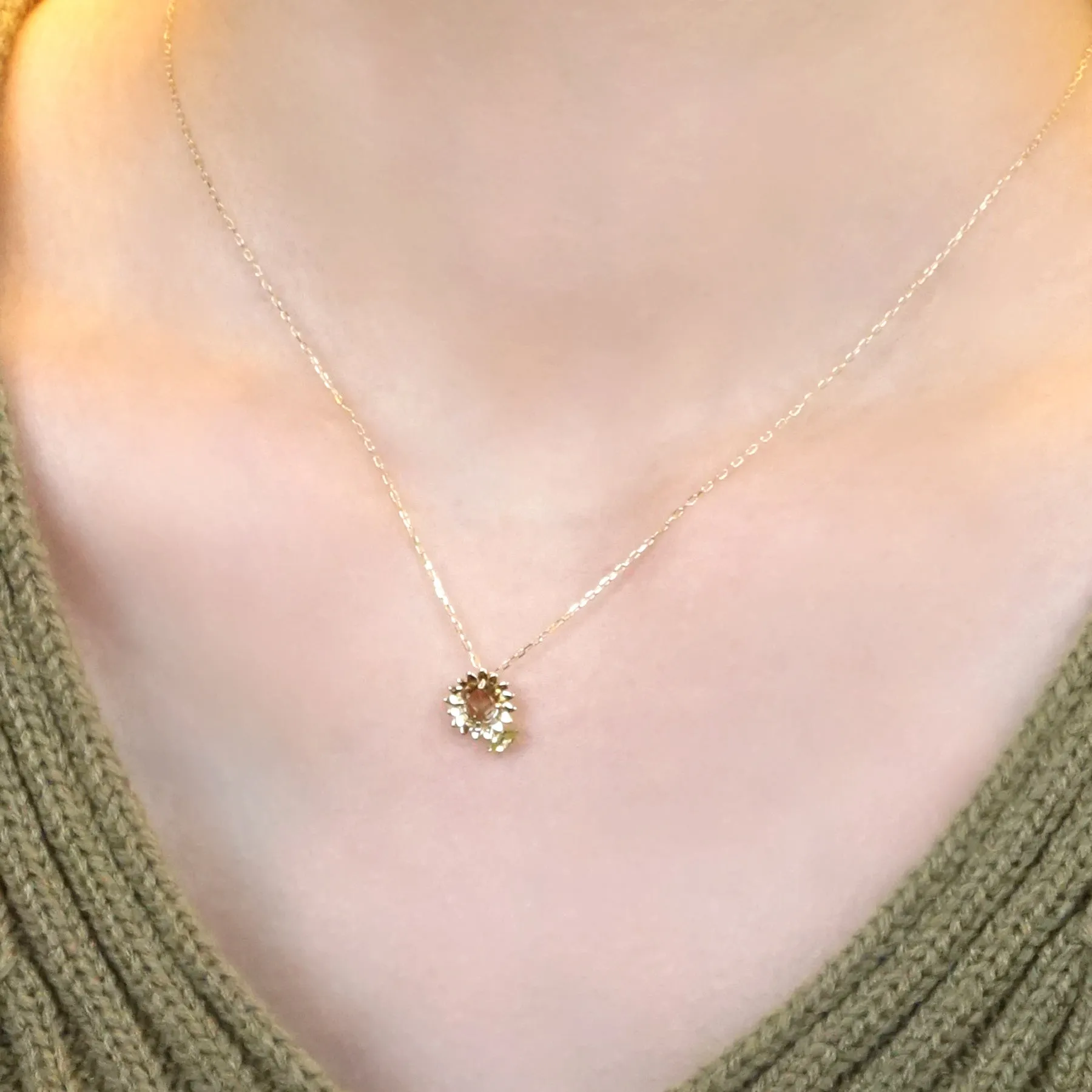[Birth Flower Jewelry] August - Sunflower Necklace (10K Yellow Gold)