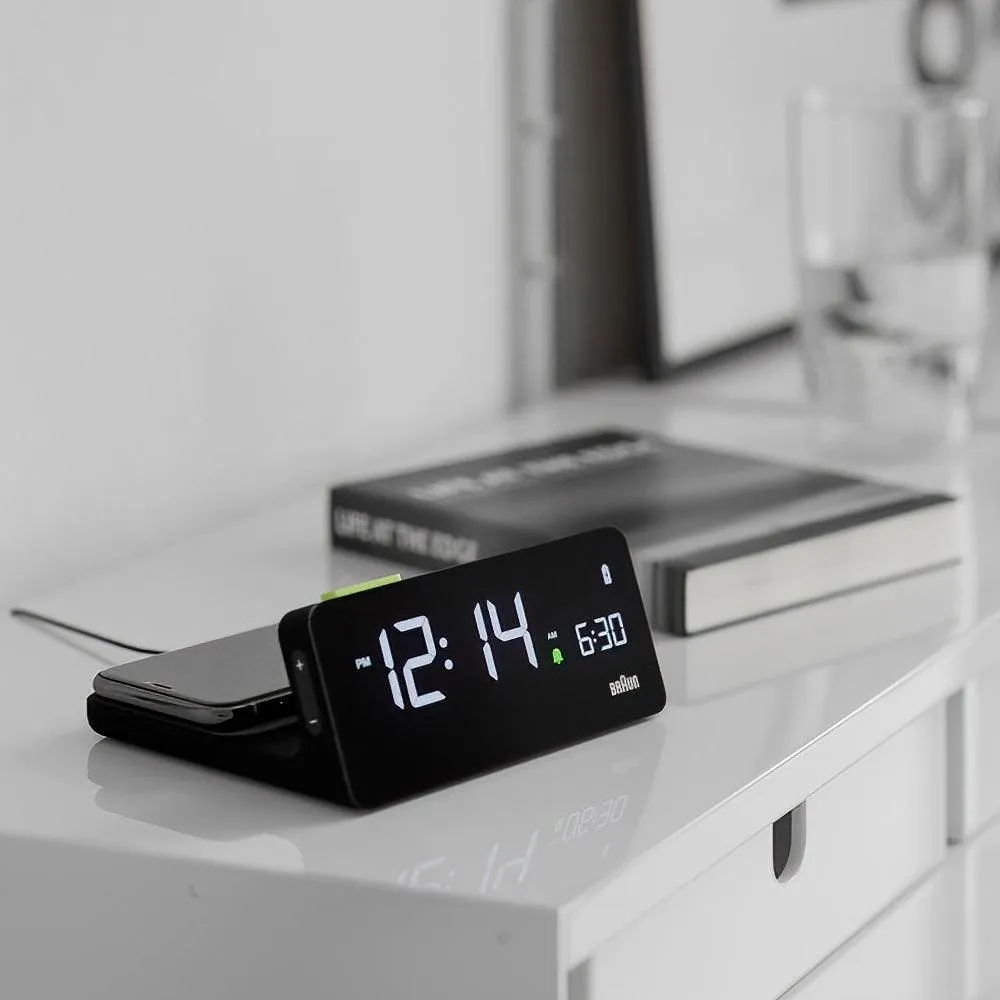 Braun Wireless Charging Clock BC21B