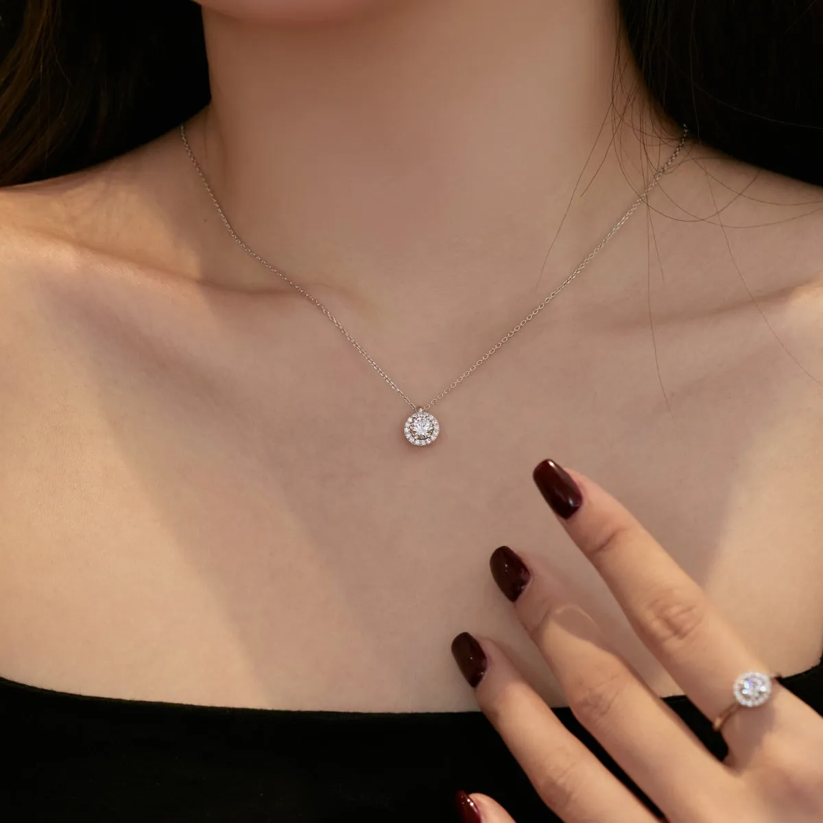 Cubic Zirconia Round Brilliant Halo Pendant Necklace