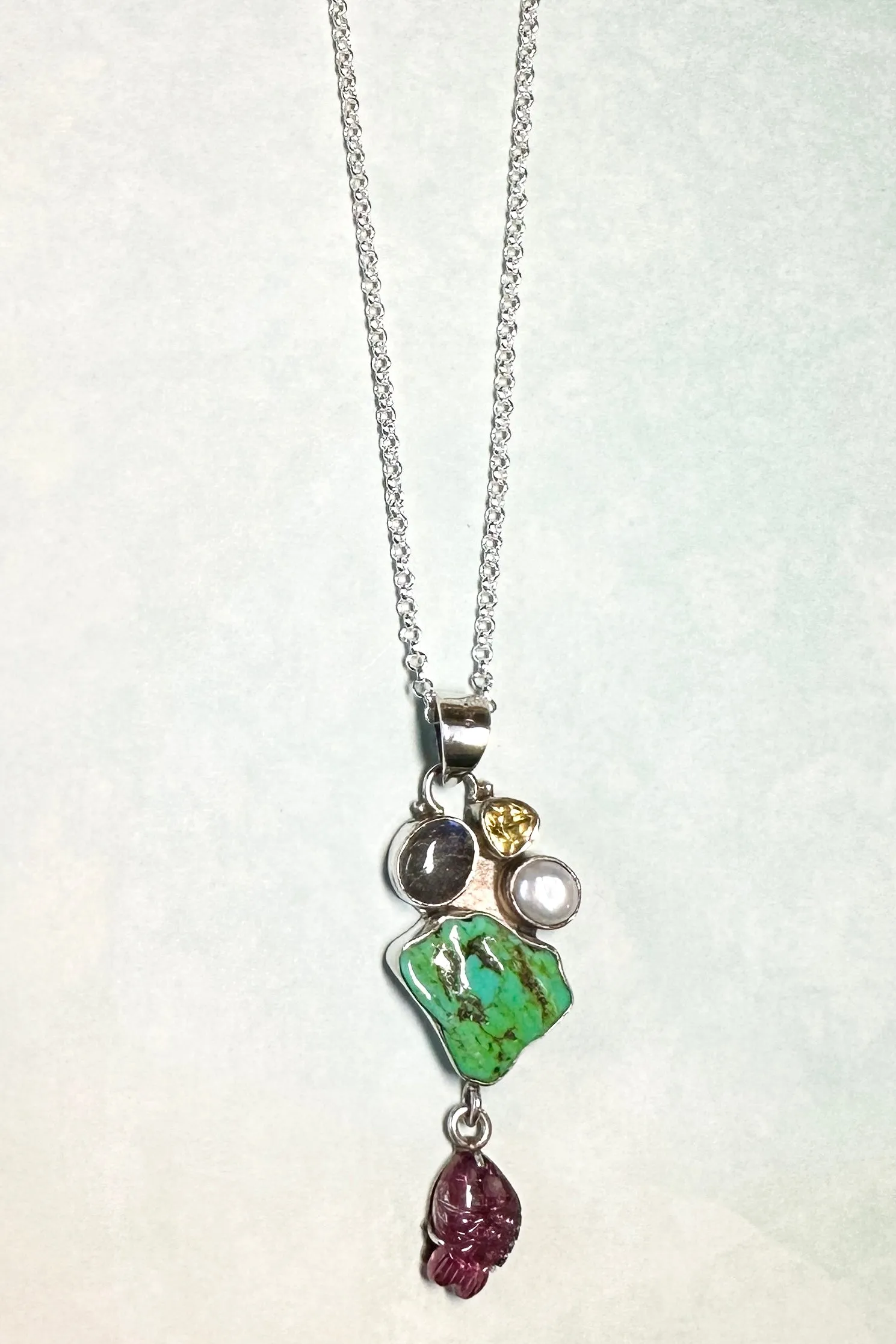 Echo Pendant Five Stones