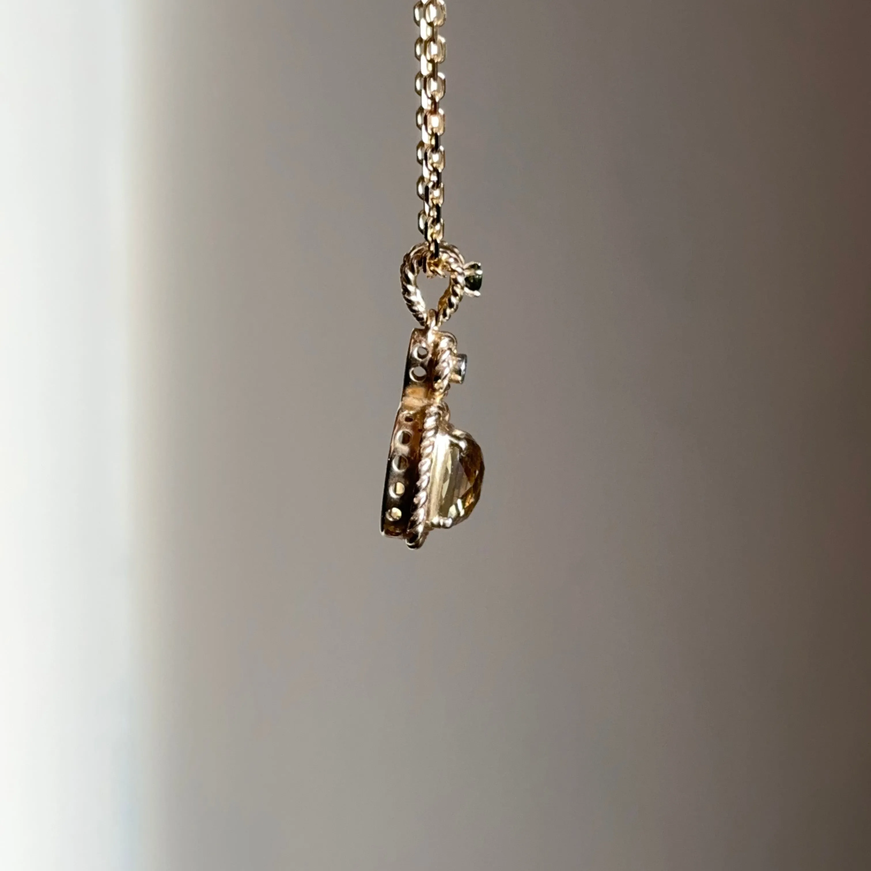 Estate 14KT Yellow Gold Square Citrine, Diamond,   Tourmaline Chain Necklace