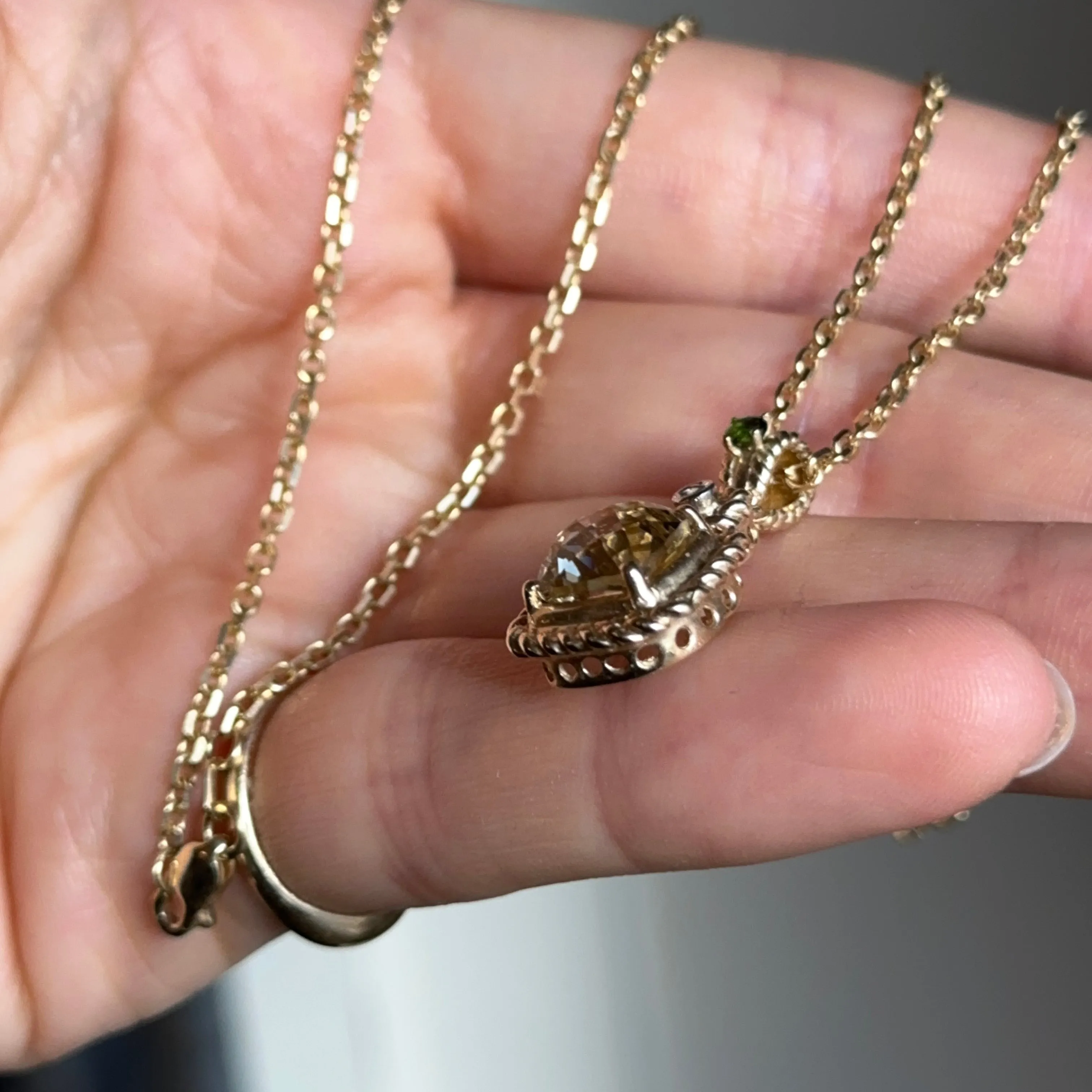 Estate 14KT Yellow Gold Square Citrine, Diamond,   Tourmaline Chain Necklace