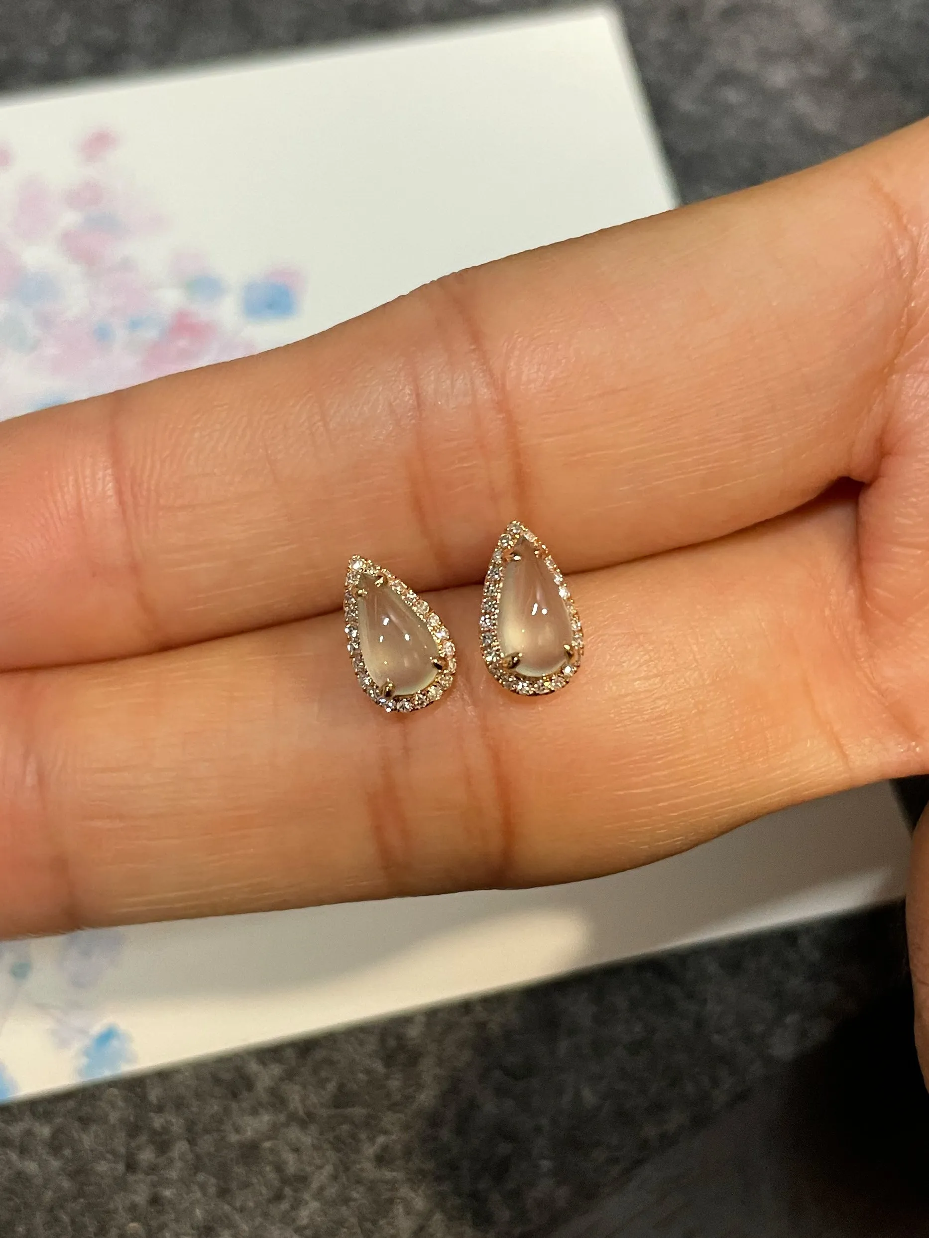Glassy Jade Earrings - Teardrops (NJE131)