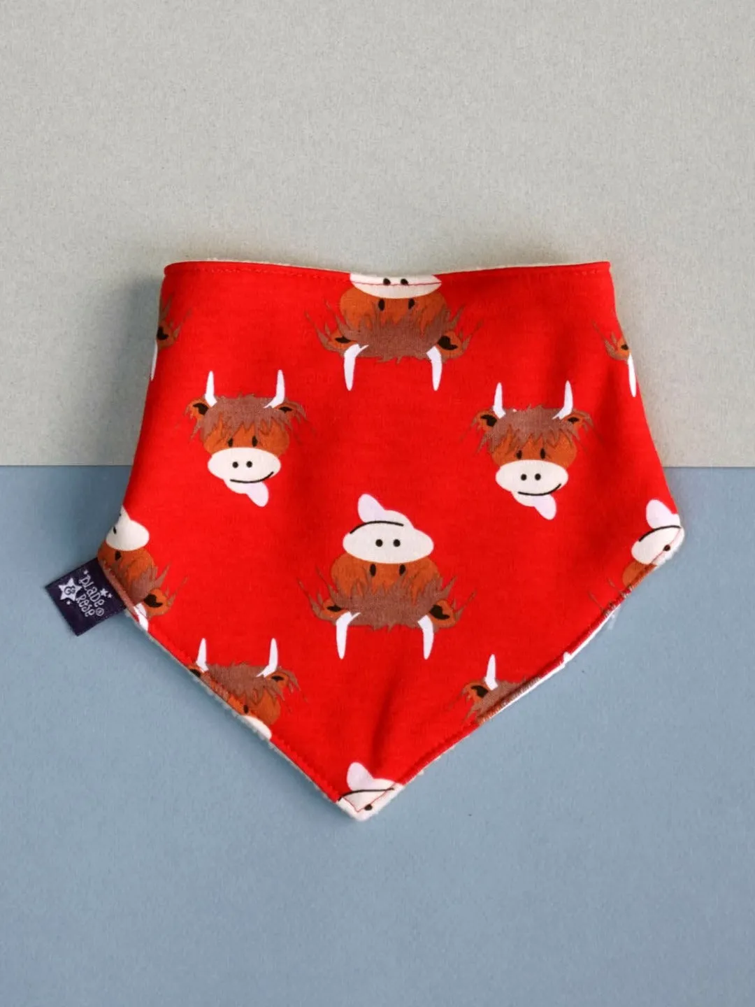 Hamish Highland Cow Bib