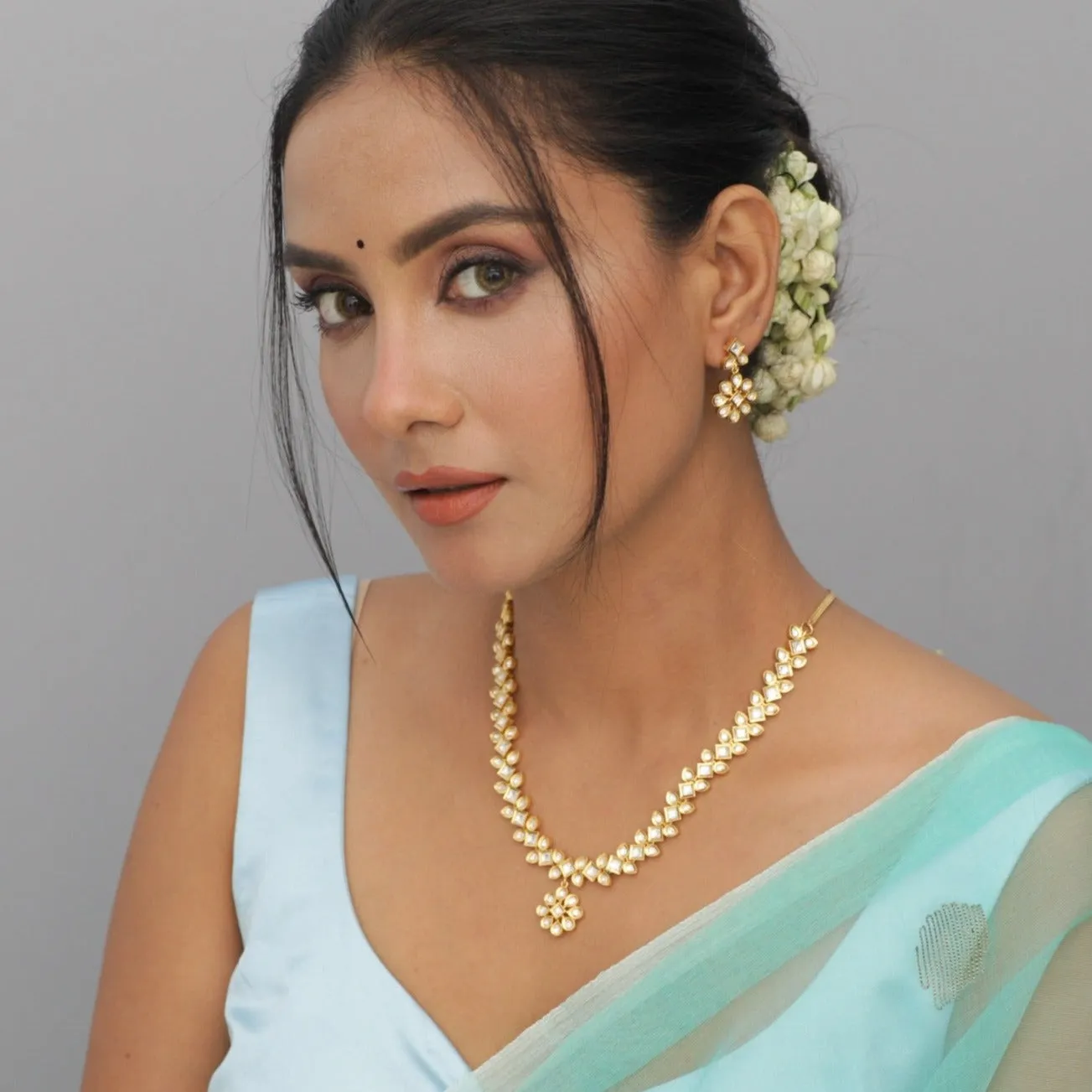 Khevana Kundan Necklace Set