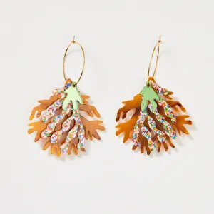 Martha Jean | Seaweed Earrings - Tan/Rainbow