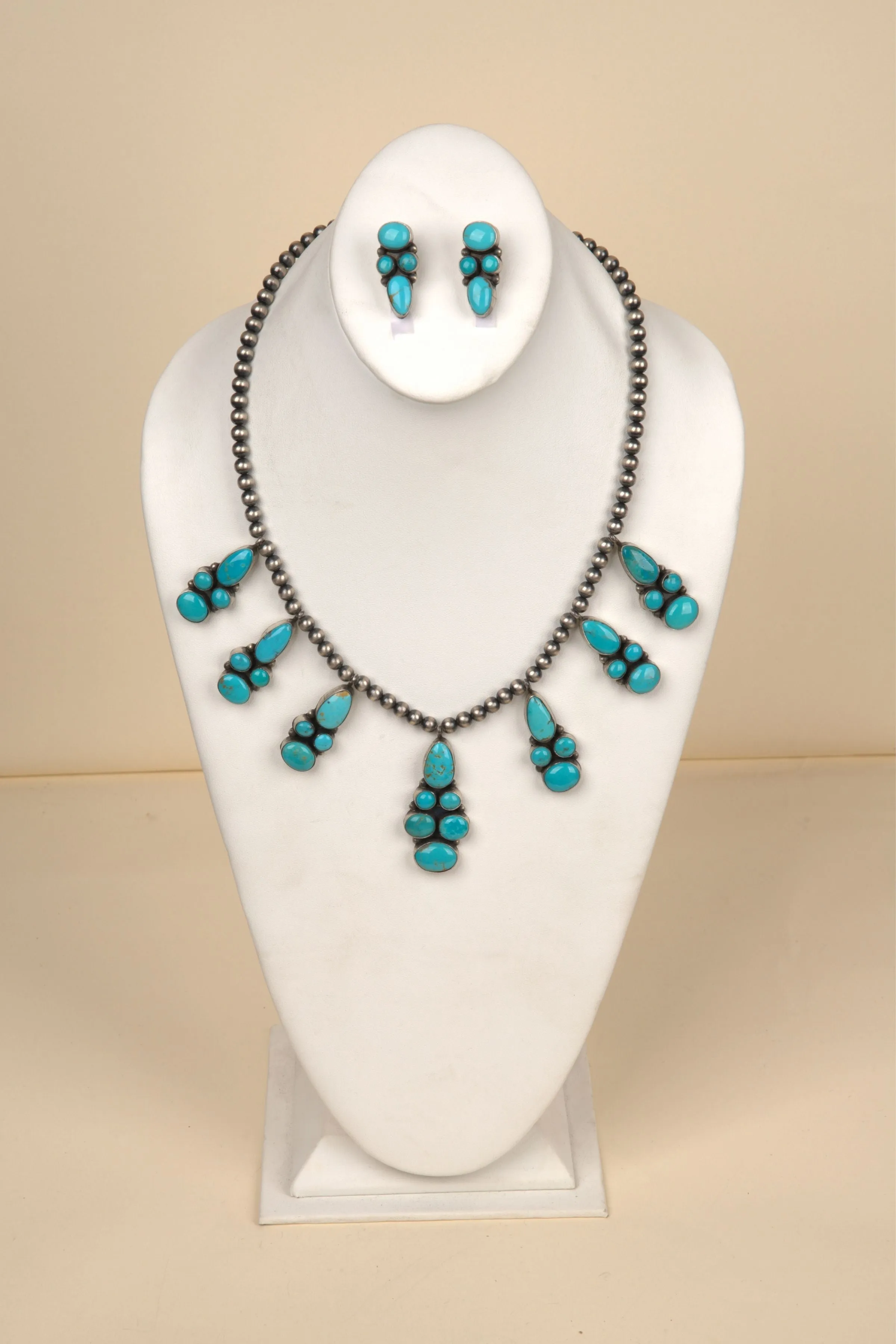 Navajo Handmade Kingman Turquoise Necklace and Earring Set - 9