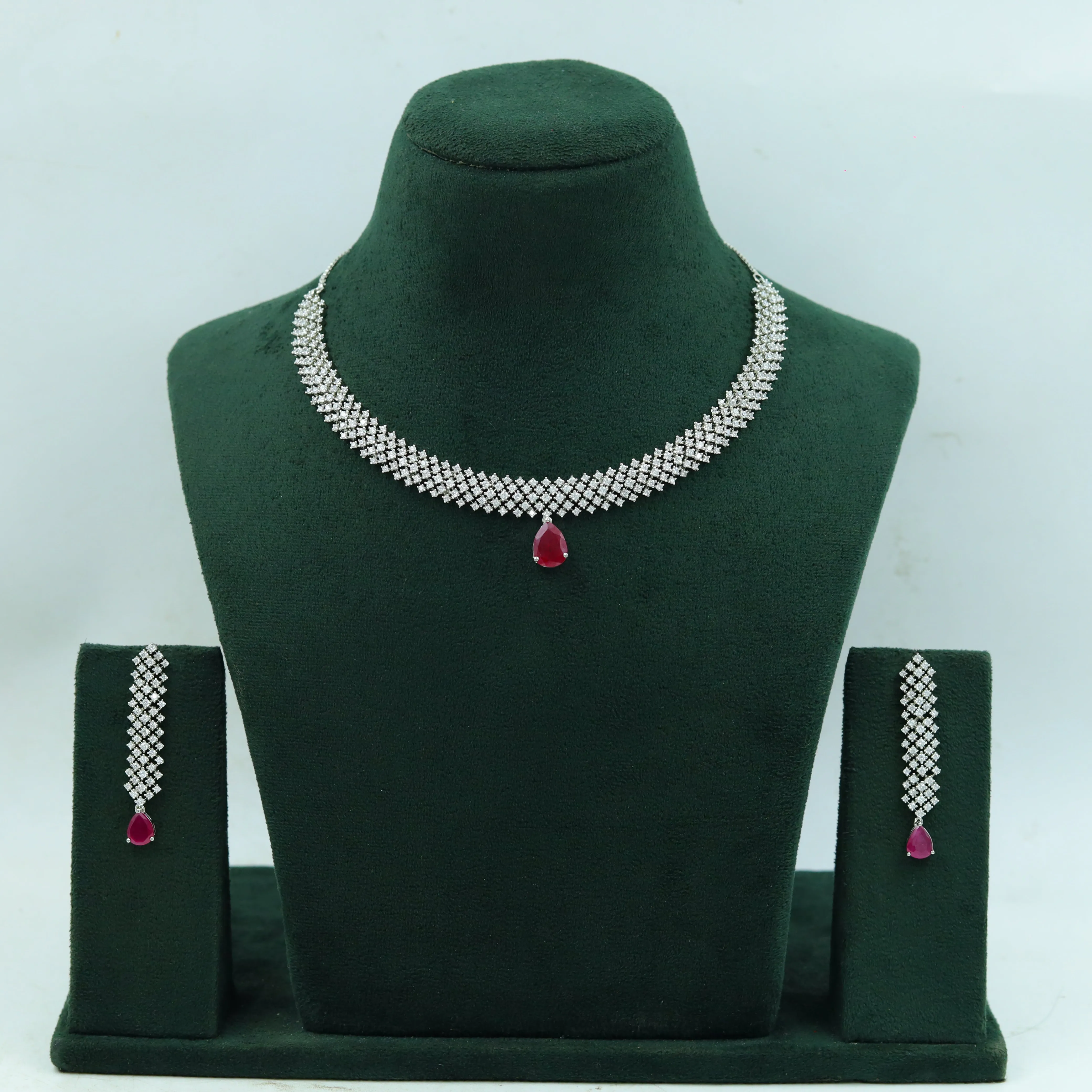 Round Neck Zircon/AD Necklace Set 15355-69