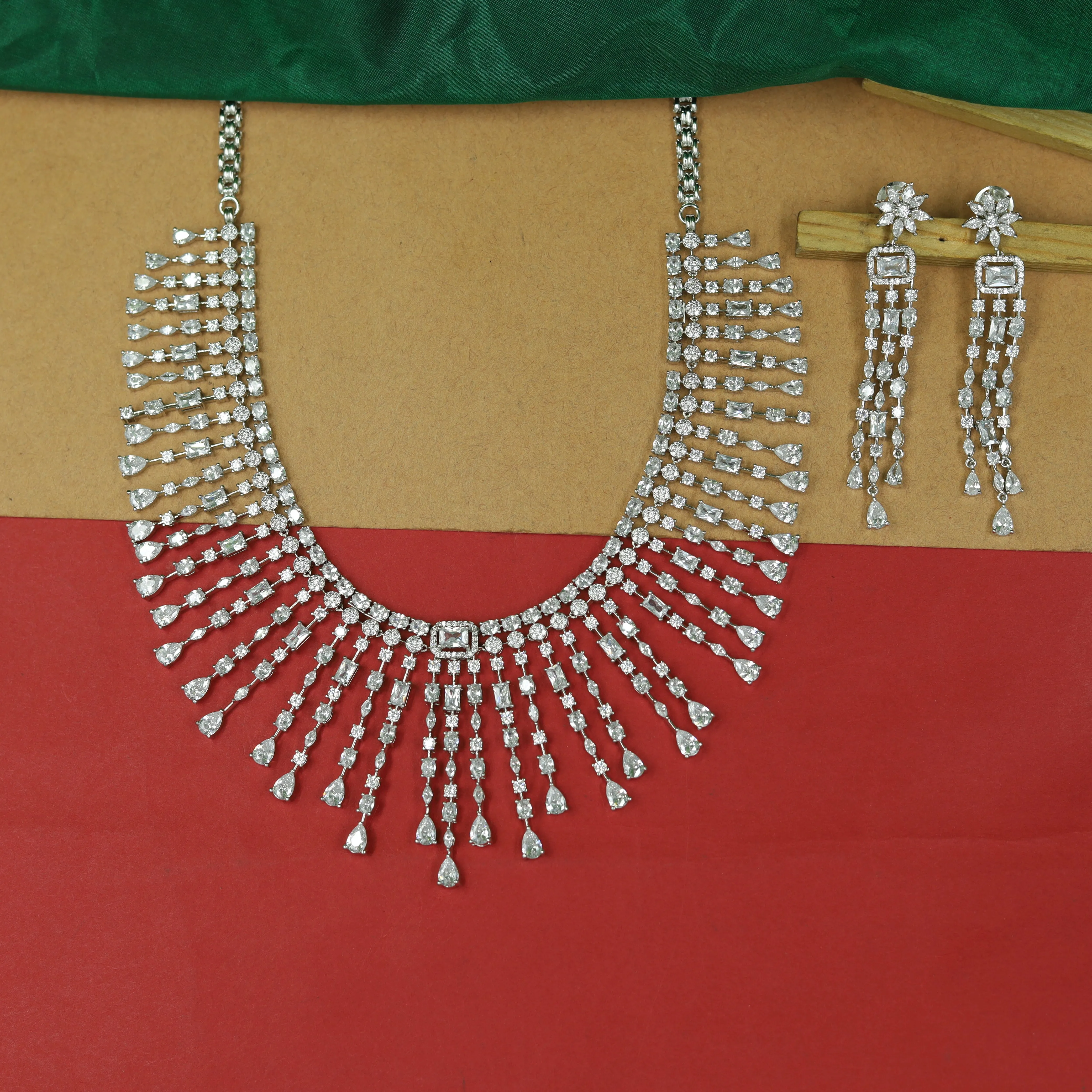 Round Neck Zircon/AD Necklace Set 16917-08