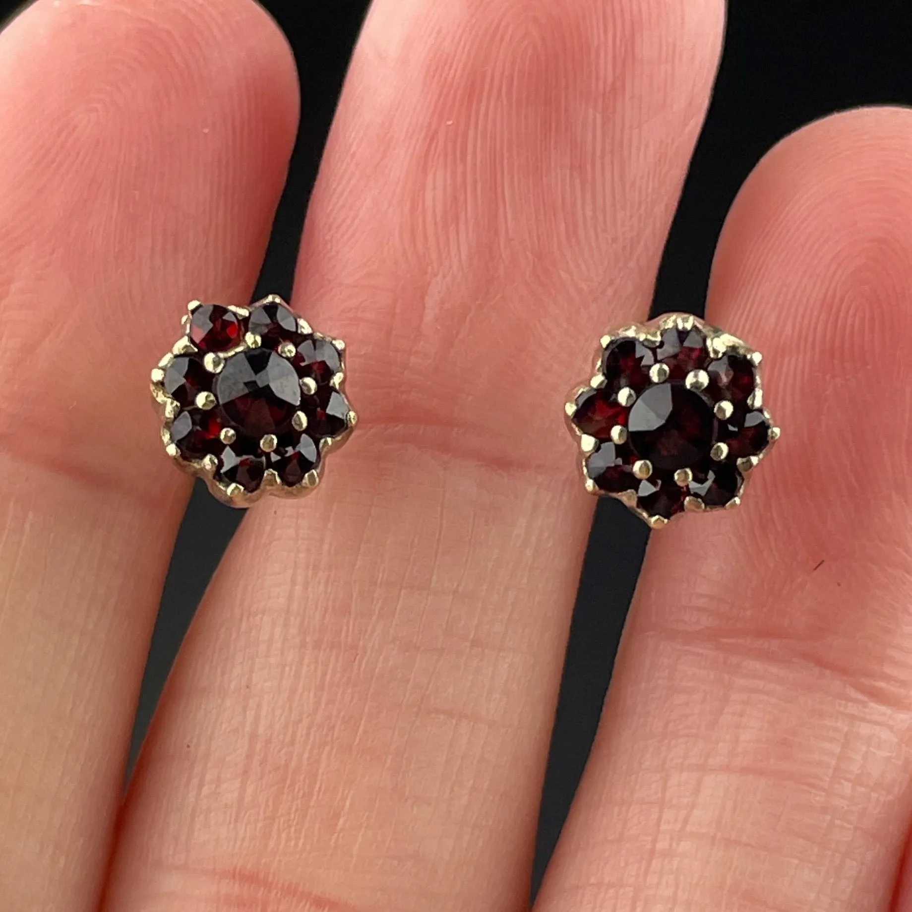 Vintage Garnet Flower Cluster Gold Vermeil Post Earrings